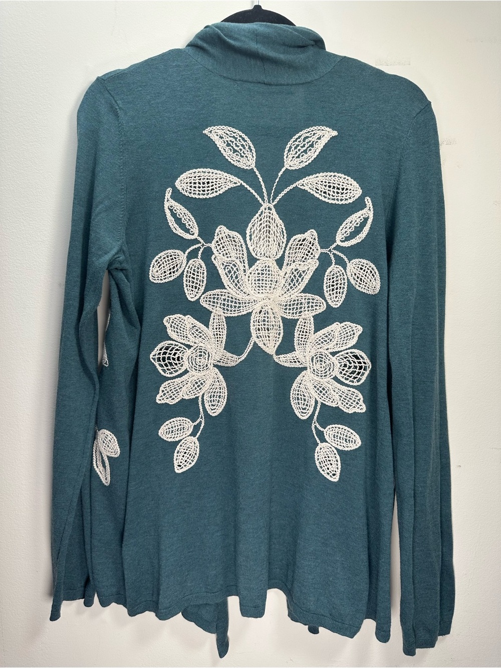 Anthropologie Knitted & Knotted Morning Petals Embroidered Open Cardigan, Large - Picture 4 of 11
